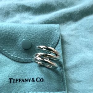 AUTHENTIC Tiffany and Co. Silver Open Diagonal ring size 5.5